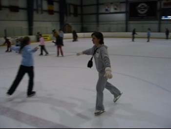 MonicaSkates2